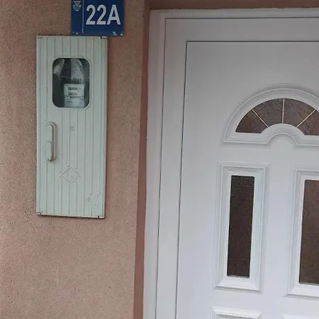 U Kuci U Konjicu Apartment *